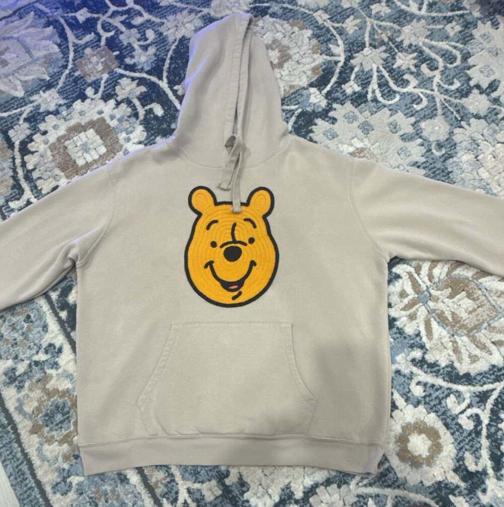 Disney Winnie The Pooh Sand Hoodie Size L